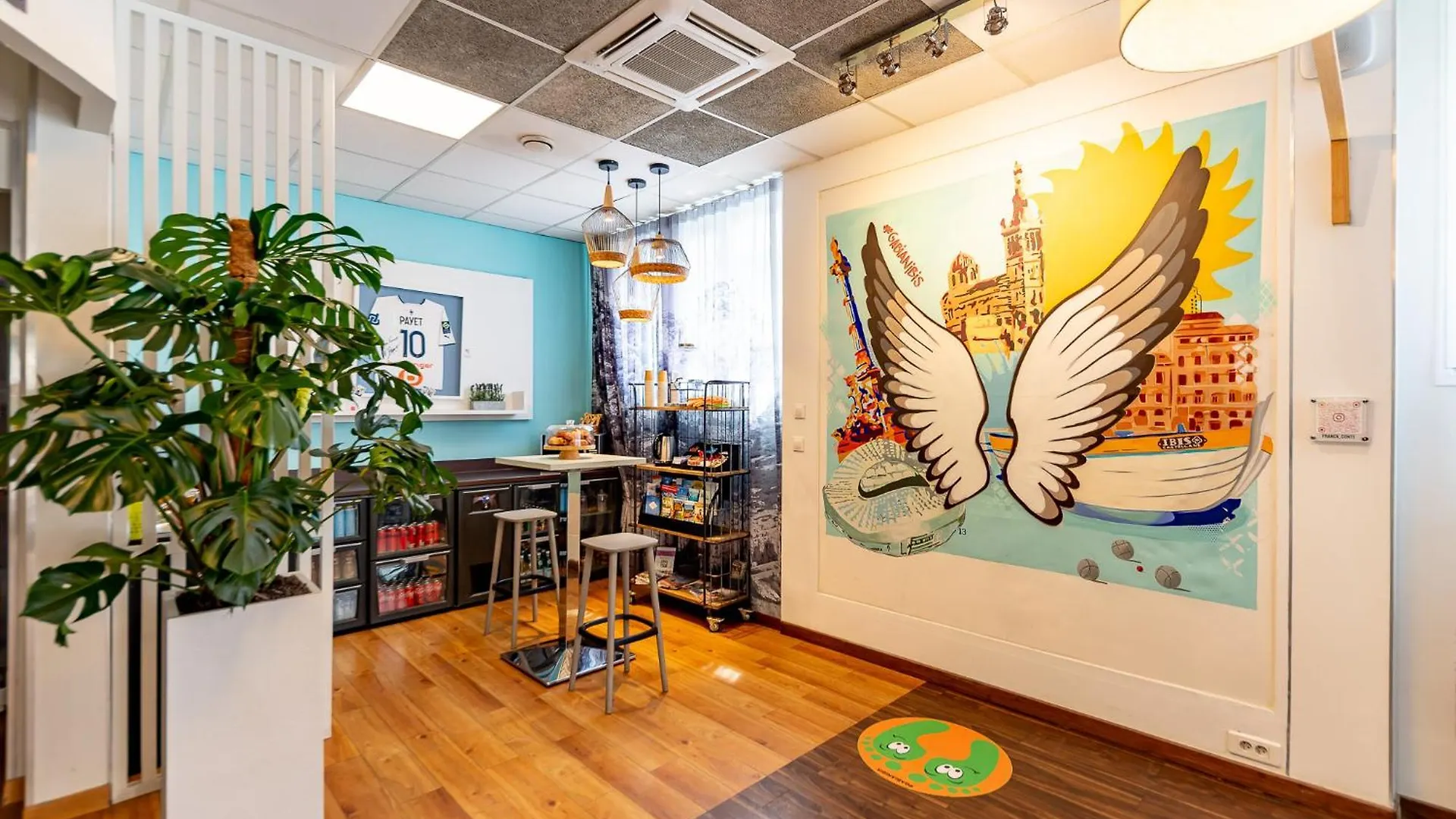 *** Hotel Ibis Styles Marseille Centre Prado Place Castellane France