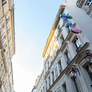 Grand Amour 3* Paris
