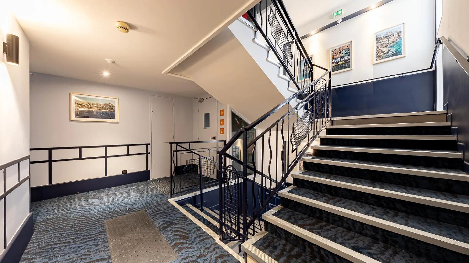 Ibis Styles Marseille Centre Prado Place Castellane 3*,
