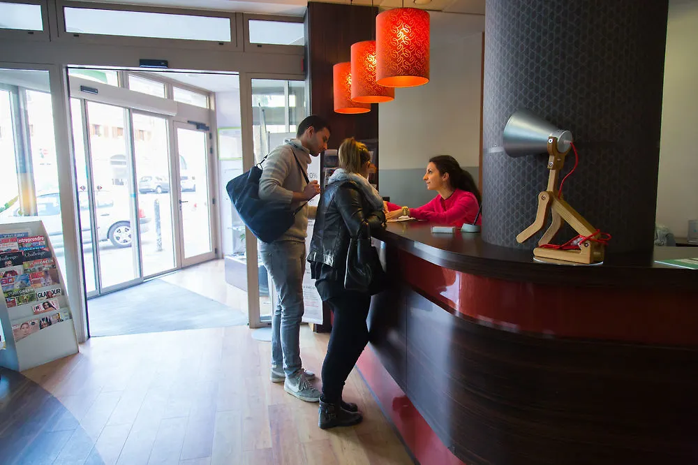 Ibis Styles Marseille Centre Prado Place Castellane Hotel