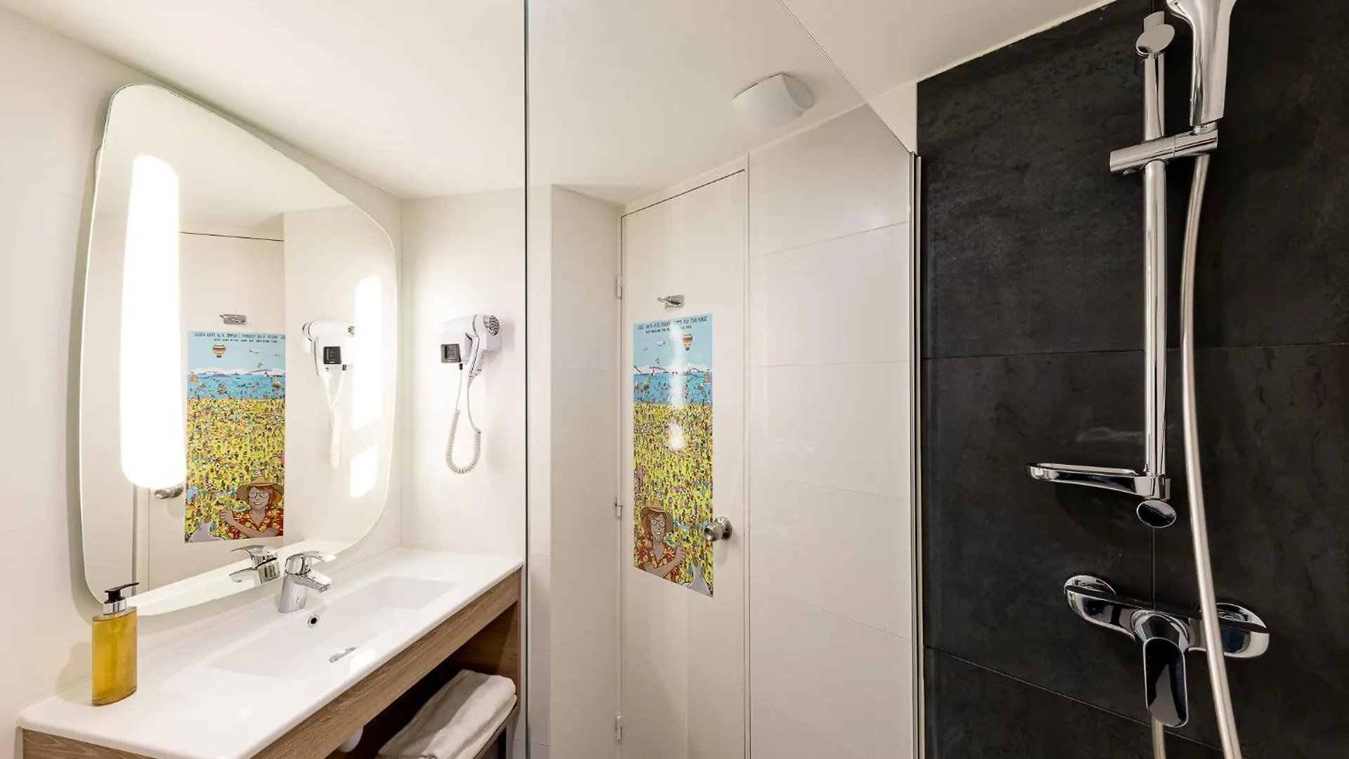 *** Hotel Ibis Styles Marseille Centre Prado Place Castellane Frankreich
